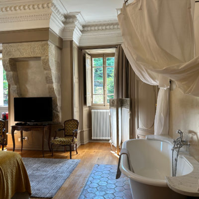 La Chambre Clovis - château hôtel luxe Ardèche